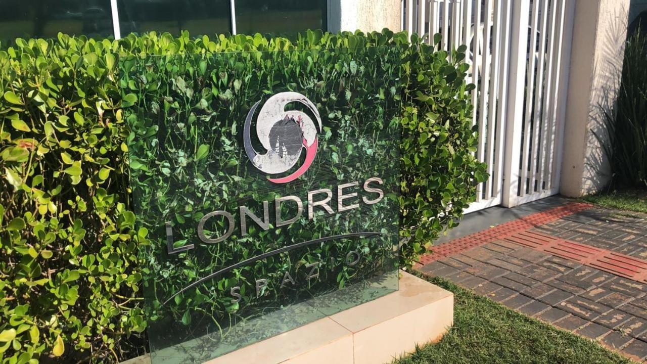 Apartamento Em Londrina Privado Com 2 Quartos De Casal Com Utensilios Garagem E Wifiアパートメント エクステリア 写真